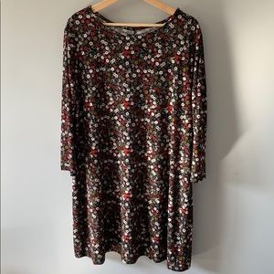 Floral shift dress